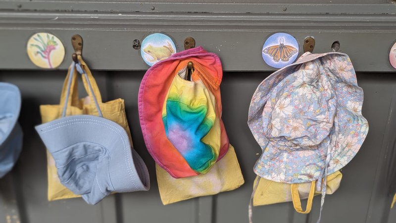 Kindergarten Children Arrive at Castlecrag