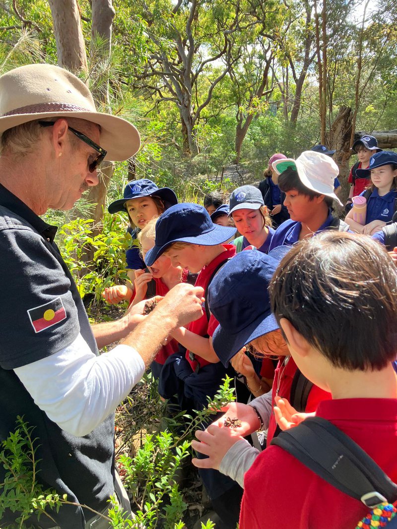 Class 4 Explores Berry Island and the Coal Loader