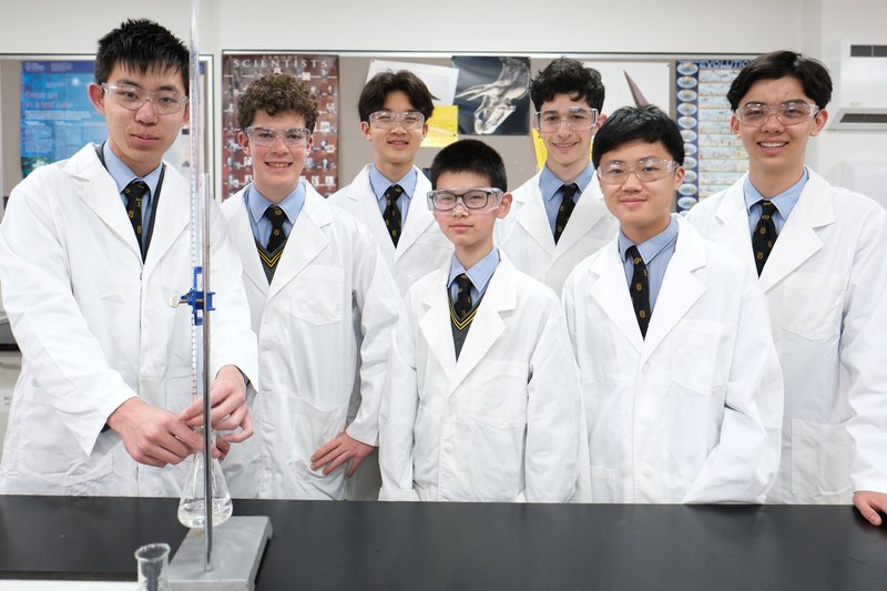 Outstanding Achievement in the International Chemistry Quiz