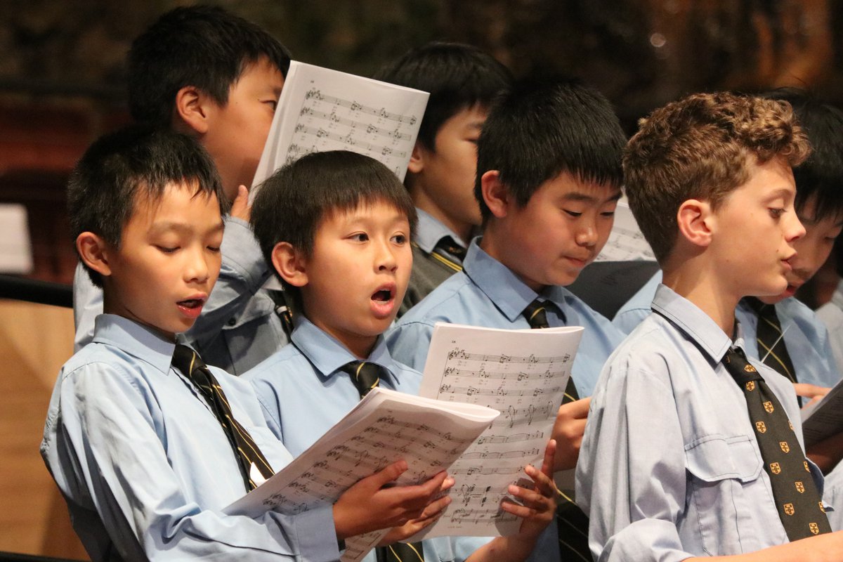 Edgecliff Choral Scholars Share Beautiful Music at College Street Term IV Concert