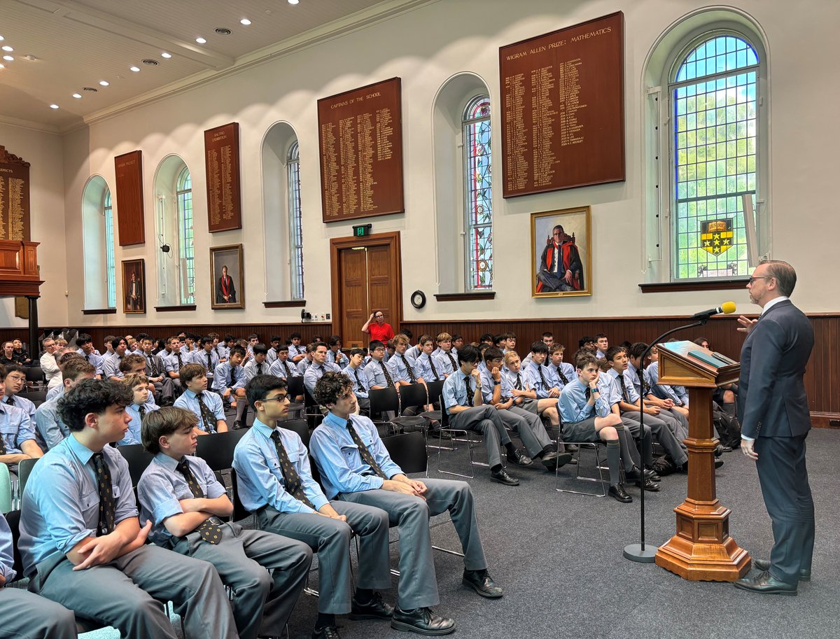 Term IV House Meeting