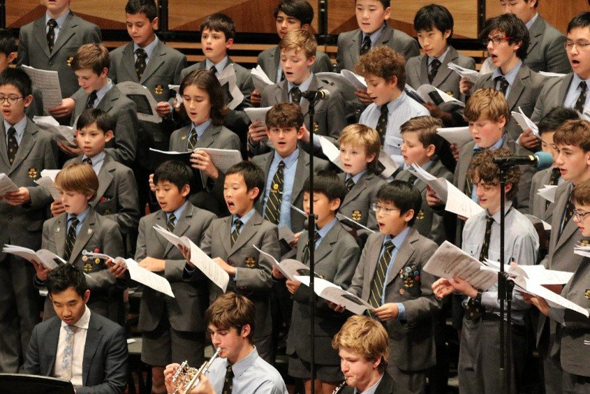 Vocal Scholars Perform at College Street