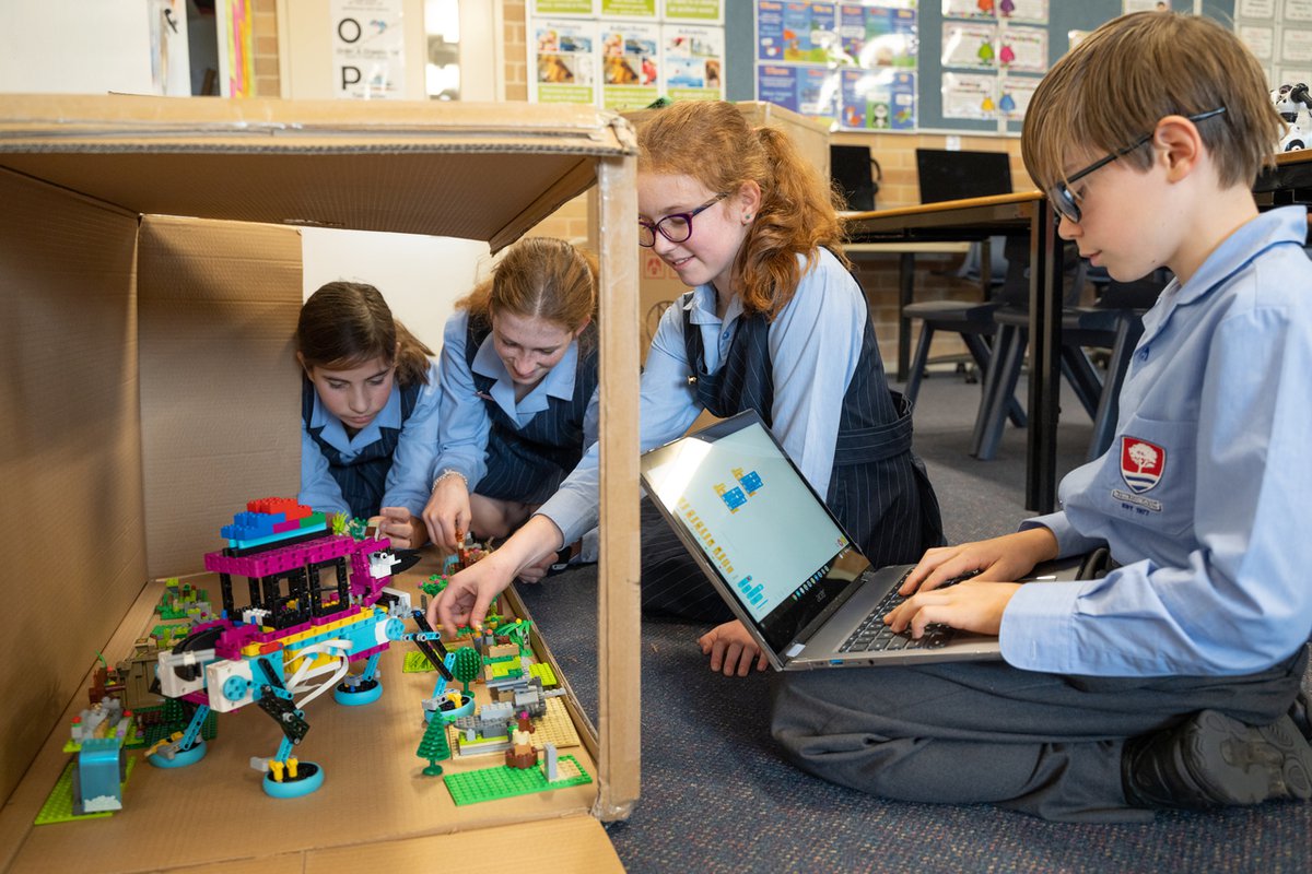 Year 6 robotics team places first in NSW